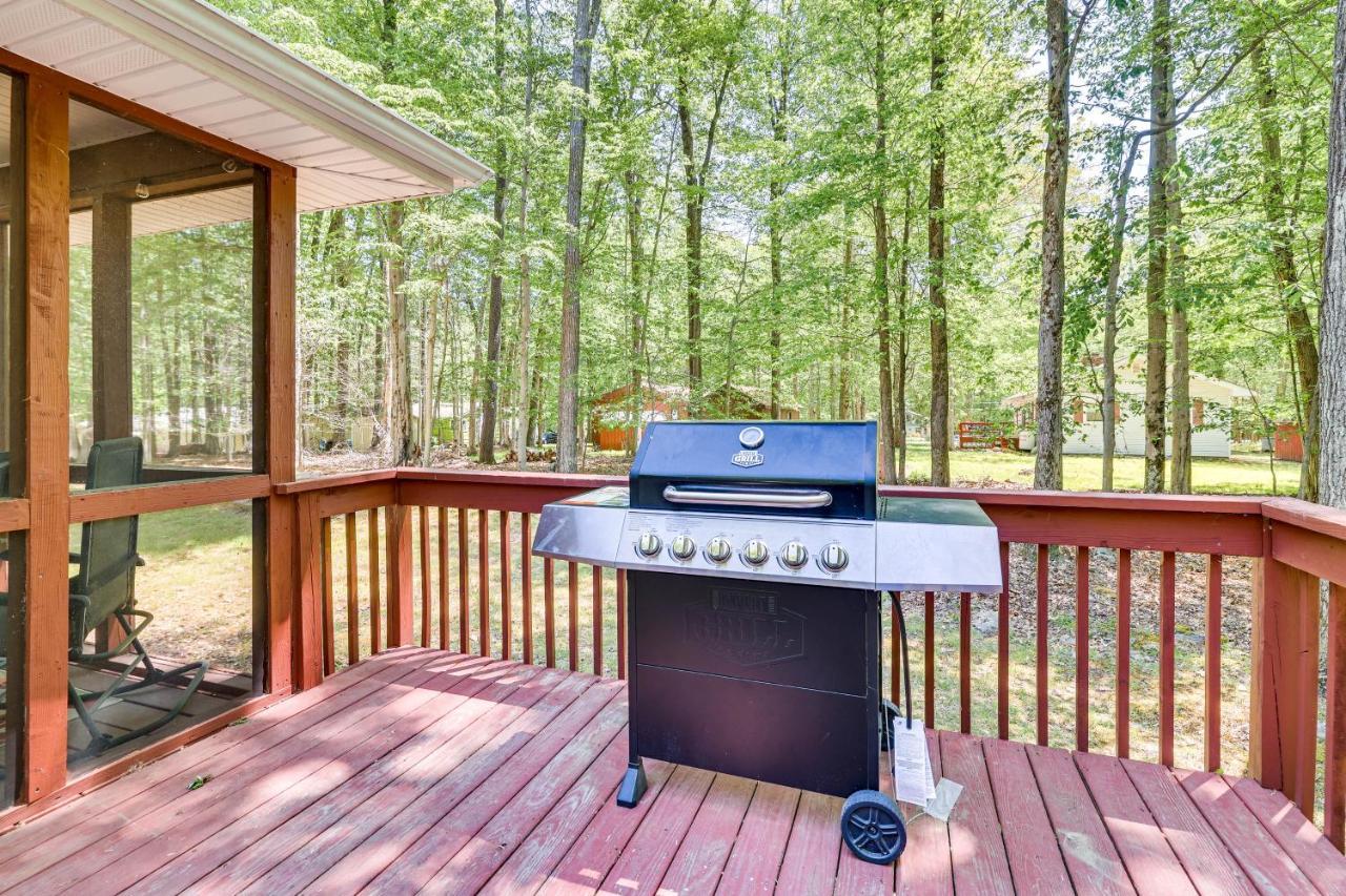 Holiday home Pocono Vacation With Community Amenities *